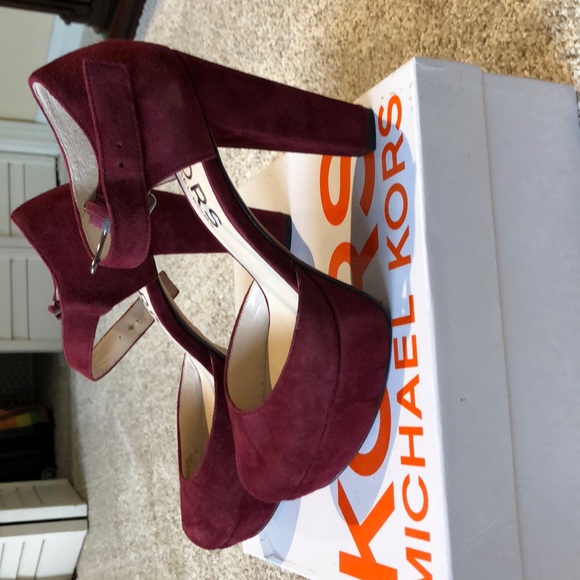 Michael Kors Mary Jane Heel - Picture 5 of 5